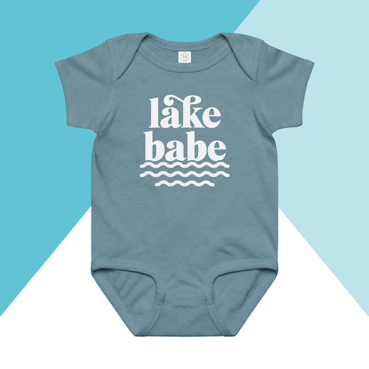 Lake Babe Baby Bodysuit North Owl Apparel